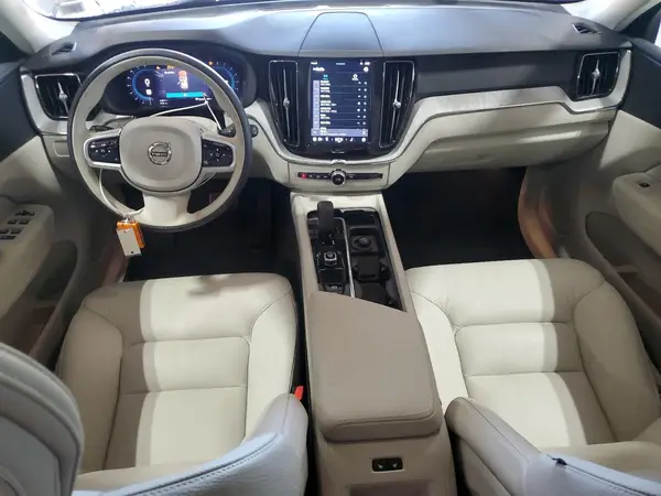 YV4M12RC3S1215115 2025 VOLVO XC60 - Image 8