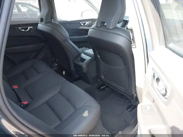 YV4M12RC3S1215924 2025 VOLVO XC60 - Image 8