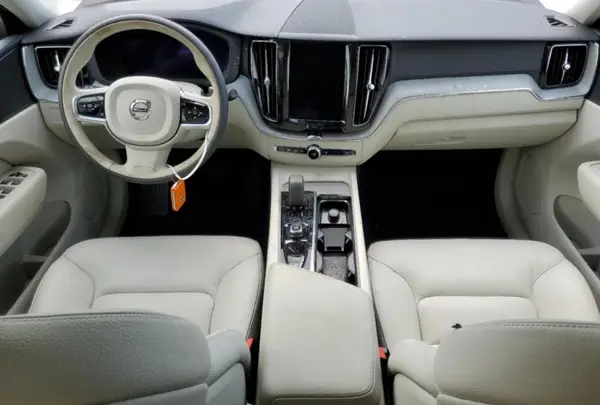 YV4M12RC4S1038848 2025 VOLVO XC60 - Image 8