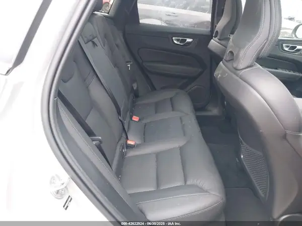 YV4M12RC4S1148797 2025 VOLVO XC60 - Image 8