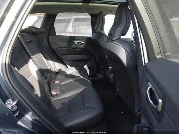 YV4M12RC4S1170850 2025 VOLVO XC60 - Image 8