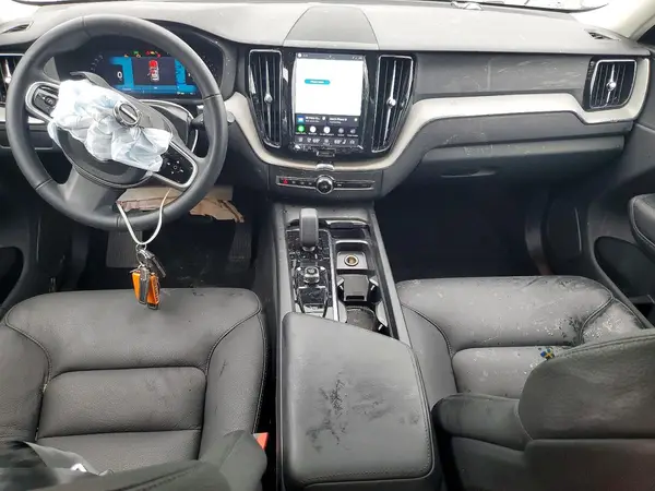 YV4M12RC4S1183467 2025 VOLVO XC60 - Image 8