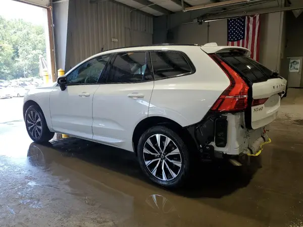 YV4M12RC4S1184389 2025 VOLVO XC60 - Image 2