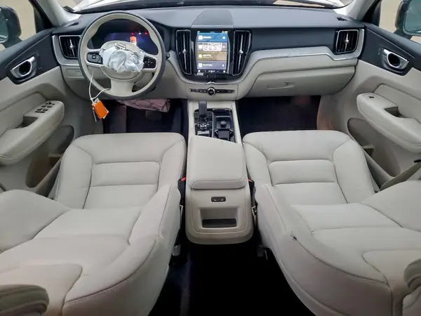 YV4M12RC5S1189407 2025 VOLVO XC60 - Image 8