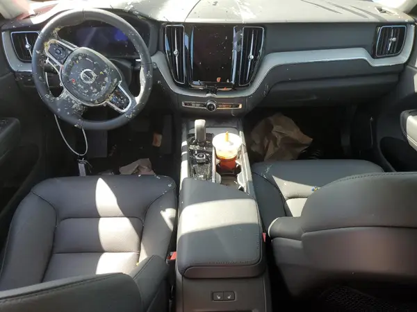 YV4M12RC6S1183115 2025 VOLVO XC60 - Image 8