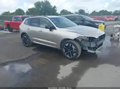 YV4M12RC6T1464445 2026 VOLVO XC60
