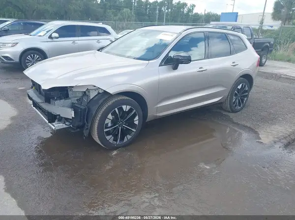 YV4M12RC6T1464445 2026 VOLVO XC60 - Image 2