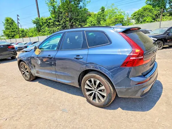 YV4M12RC7S1112019 2025 VOLVO XC60 - Image 2