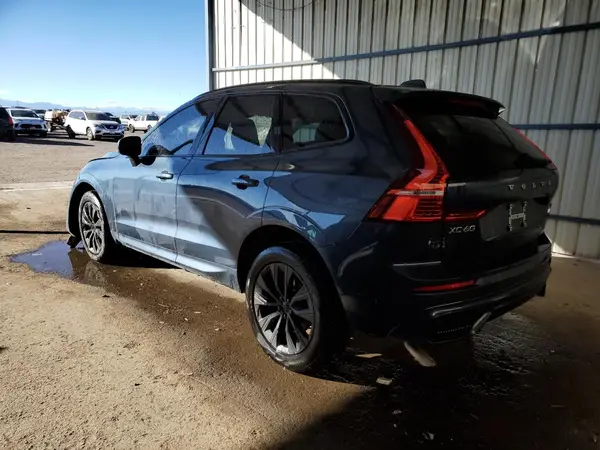 YV4M12RC7S1170728 2025 VOLVO XC60 - Image 2