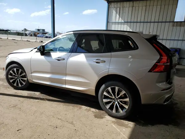 YV4M12RC8S1092959 2025 VOLVO XC60 - Image 2