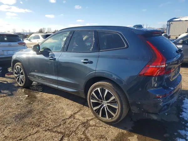 YV4M12RC8S1181091 2025 VOLVO XC60 - Image 2