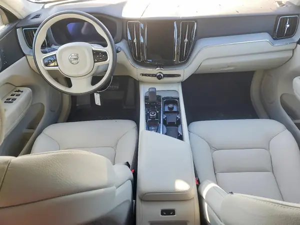 YV4M12RC8S1181091 2025 VOLVO XC60 - Image 8