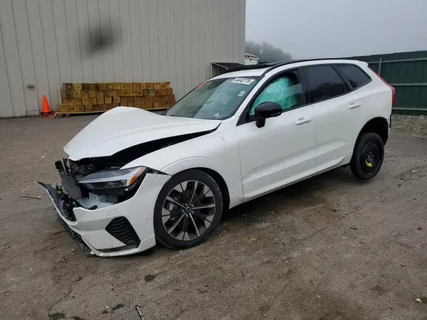 YV4M12RC8T1492294 2026 VOLVO XC60 - Image 1