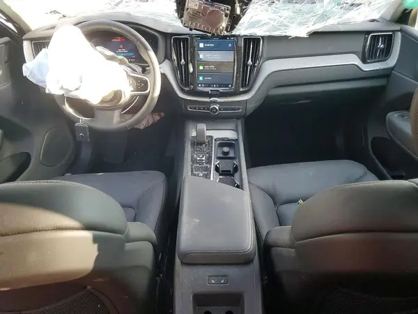 YV4M12RC9S1171248 2025 VOLVO XC60 - Image 8