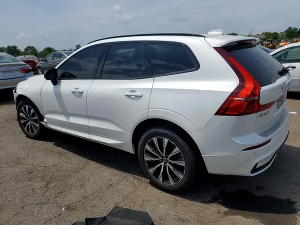 YV4M12RJ1S1103069 2025 VOLVO XC60 - Image 2