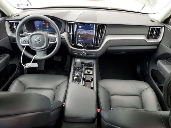 YV4M12RJ3S1190294 2025 VOLVO XC60 - Image 8