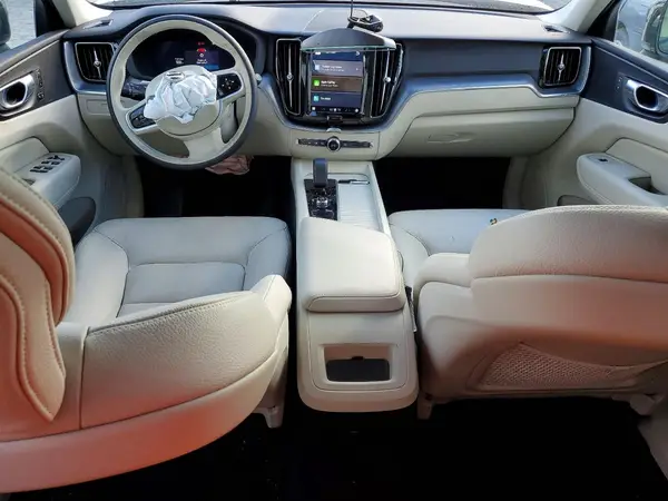YV4M12RJXS1106584 2025 VOLVO XC60 - Image 8