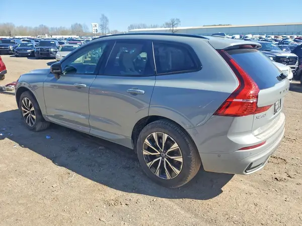 YV4M12RM0S1033266 2025 VOLVO XC60 - Image 2