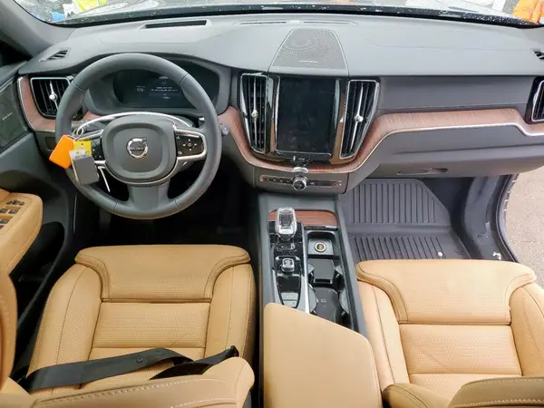 YV4M12RM3S1159282 2025 VOLVO XC60 - Image 8