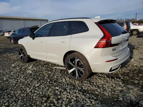 YV4M12RM5S1222284 2025 VOLVO XC60 - Image 2