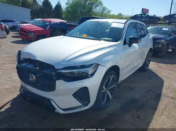YV4M12RM6S1204859 2025 VOLVO XC60 - Image 2