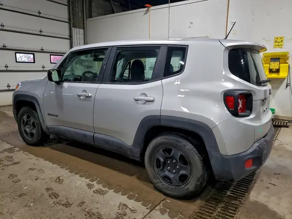 ZACCJAAB0HPF16719 2017 JEEP RENEGADE - Image 2