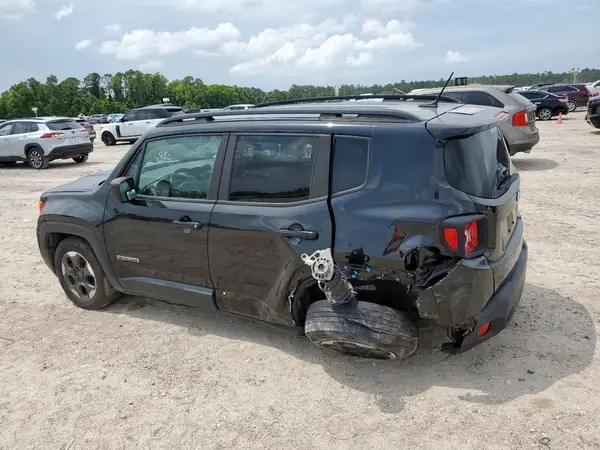 ZACCJAAB0HPF77469 2017 JEEP RENEGADE - Image 2