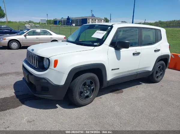 ZACCJAAB0HPF96961 2017 JEEP RENEGADE - Image 2