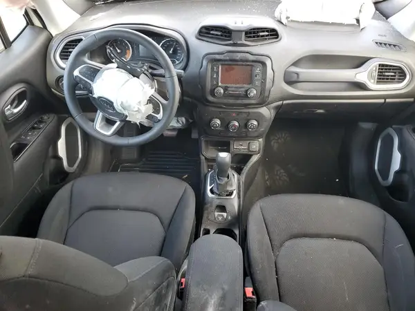 ZACCJAAB0JPJ25475 2018 JEEP RENEGADE - Image 8