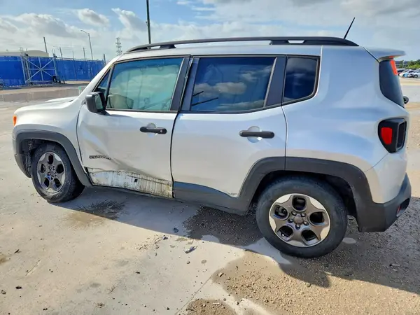 ZACCJAAB1HPF24599 2017 JEEP RENEGADE - Image 2