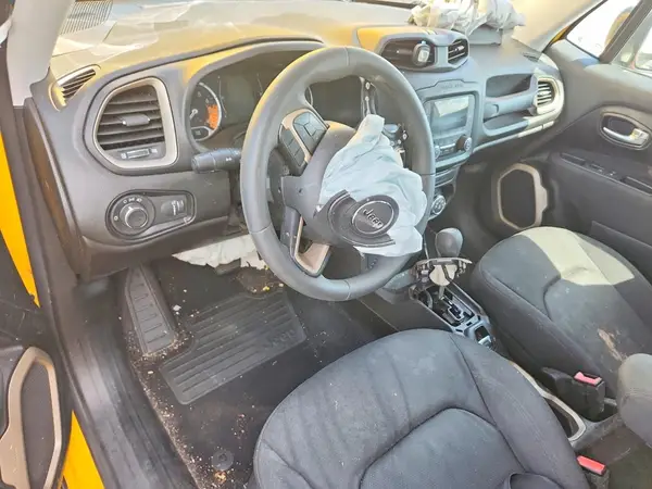 ZACCJAAB2HPE67748 2017 JEEP RENEGADE - Image 8