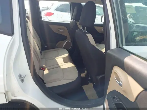 ZACCJAAB2HPF05494 2017 JEEP RENEGADE - Image 8