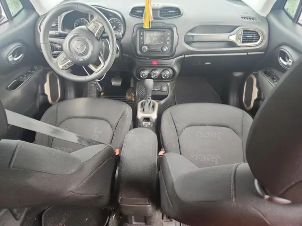 ZACCJAAB2HPF57868 2017 JEEP RENEGADE - Image 8