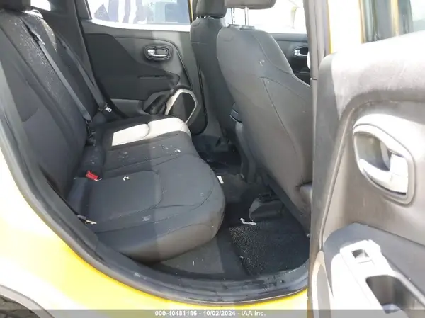 ZACCJAAB3HPE42115 2017 JEEP RENEGADE - Image 8