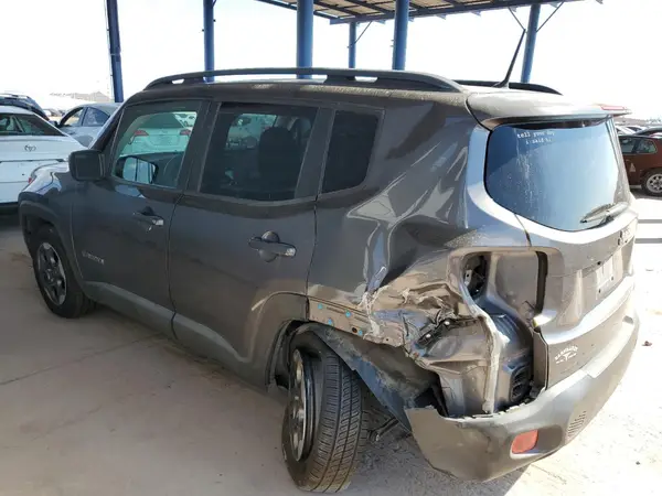 ZACCJAAB5HPE49132 2017 JEEP RENEGADE - Image 2