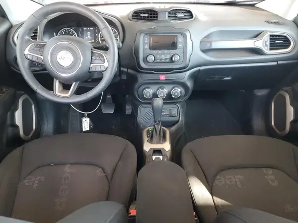 ZACCJAAB5HPE49132 2017 JEEP RENEGADE - Image 8