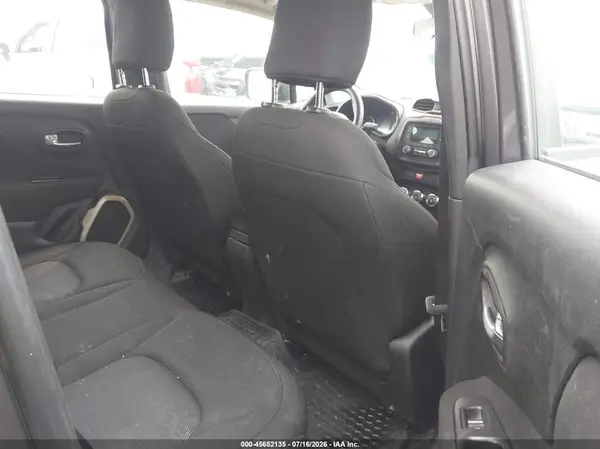 ZACCJAAB5HPE75584 2017 JEEP RENEGADE - Image 8