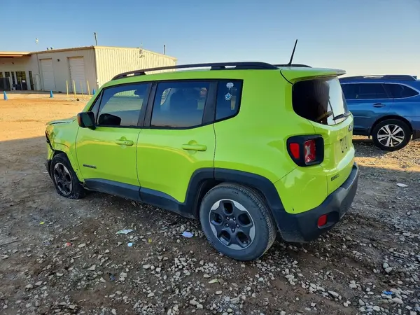 ZACCJAAB5HPF02833 2017 JEEP RENEGADE - Image 2