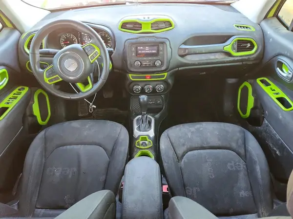 ZACCJAAB5HPF02833 2017 JEEP RENEGADE - Image 8