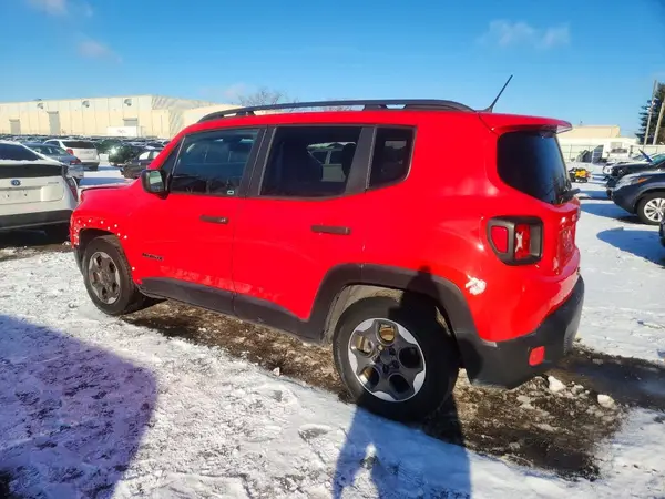 ZACCJAAB5HPF54625 2017 JEEP RENEGADE - Image 2