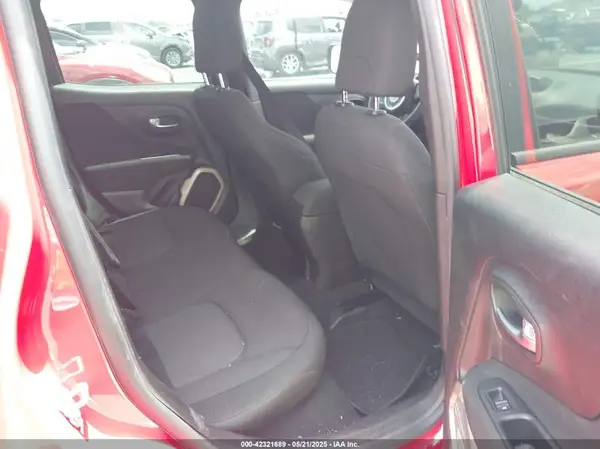 ZACCJAAB5HPG17299 2017 JEEP RENEGADE - Image 8