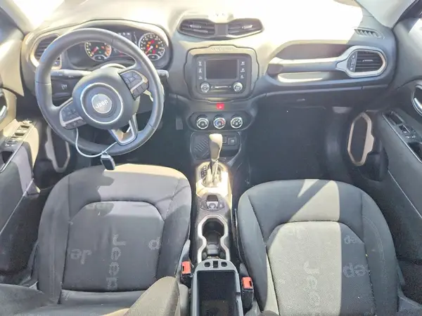 ZACCJAAB5HPG22907 2017 JEEP RENEGADE - Image 8