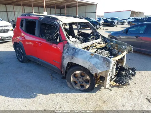 ZACCJAAB6HPF69344 2017 JEEP RENEGADE - Image 1