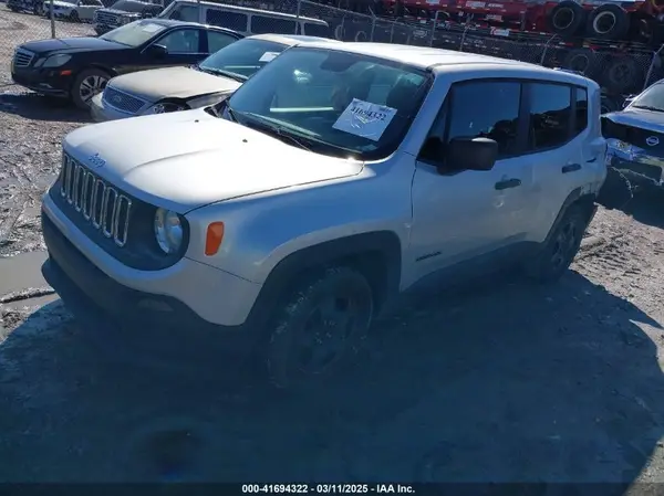 ZACCJAAB6HPF89691 2017 JEEP RENEGADE - Image 2