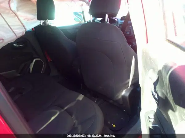 ZACCJAAB6HPF90310 2017 JEEP RENEGADE - Image 8