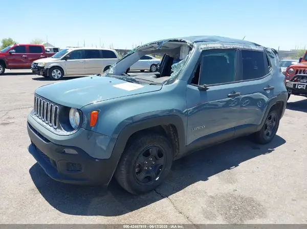 ZACCJAAB6HPG19272 2017 JEEP RENEGADE - Image 2