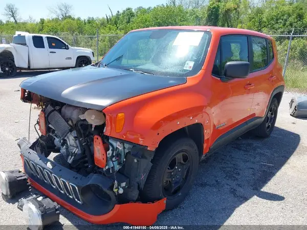 ZACCJAAB6JPG96519 2018 JEEP RENEGADE - Image 2