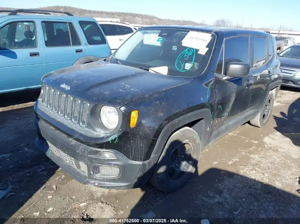 ZACCJAAB7HPF43822 2017 JEEP RENEGADE - Image 2