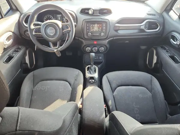 ZACCJAAB7HPF45845 2017 JEEP RENEGADE - Image 8