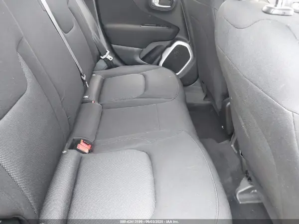 ZACCJAAB7JPG95203 2018 JEEP RENEGADE - Image 8